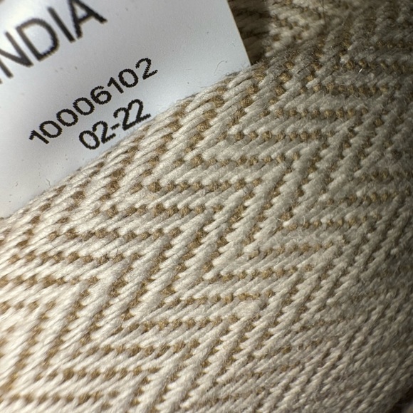 Tory Burch Brown Woven Crossbody Bag - Picture 2 of 16